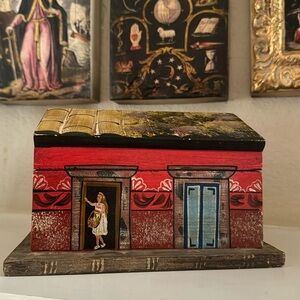 Hand Painted Wood Box German/‎ Swiss Vintage